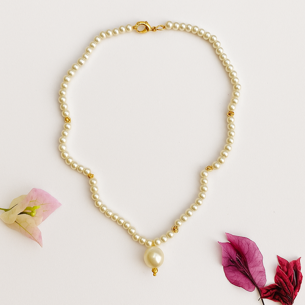 Pearl Twirl Necklace