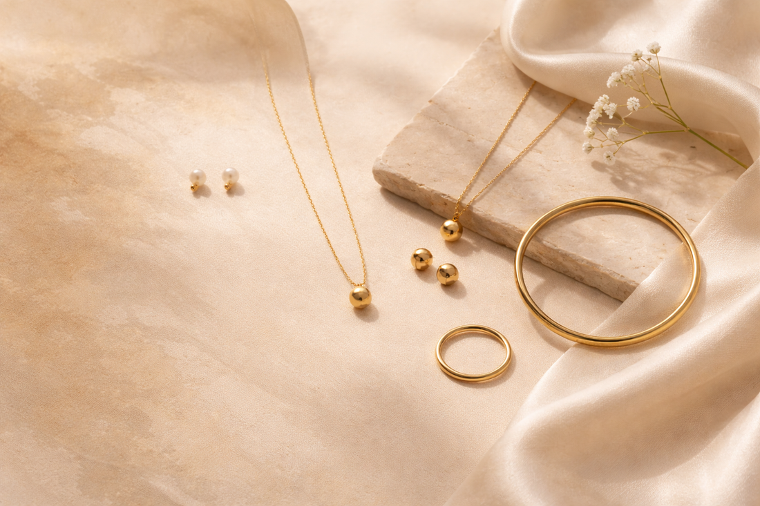 How to Wear Minimalist Jewellery for Maximum Impact