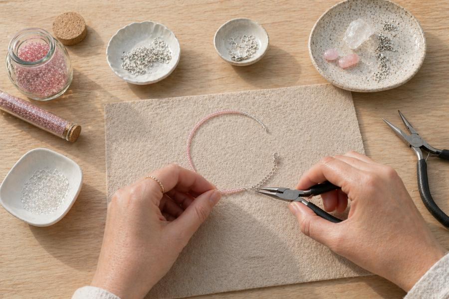 How to Spot Genuine Handmade Jewellery