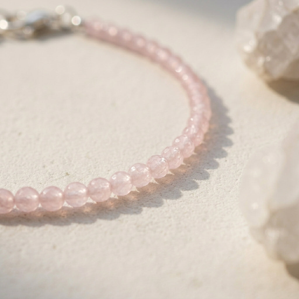 Handmade Jewellery vs Machine-Made Jewellery: Which is Better?