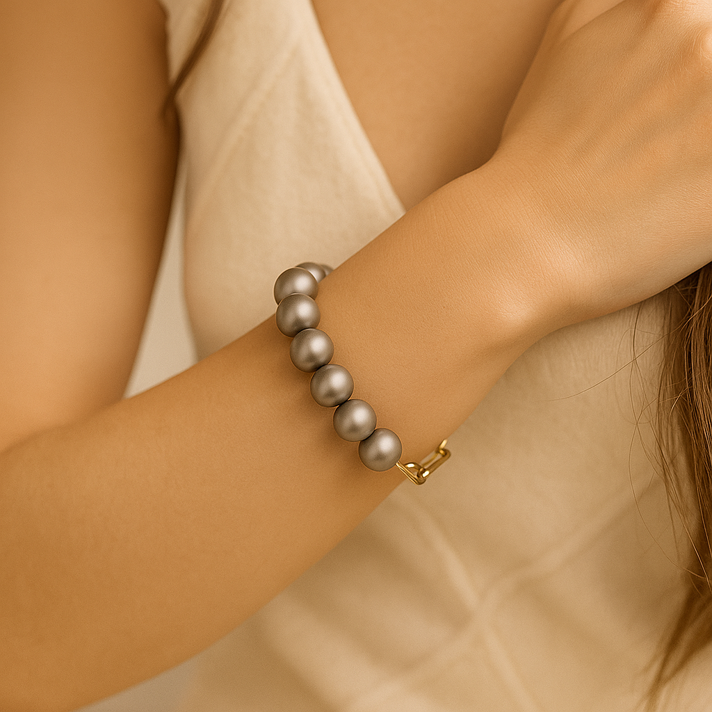 Silver Mist Grey Pearls Bracelet