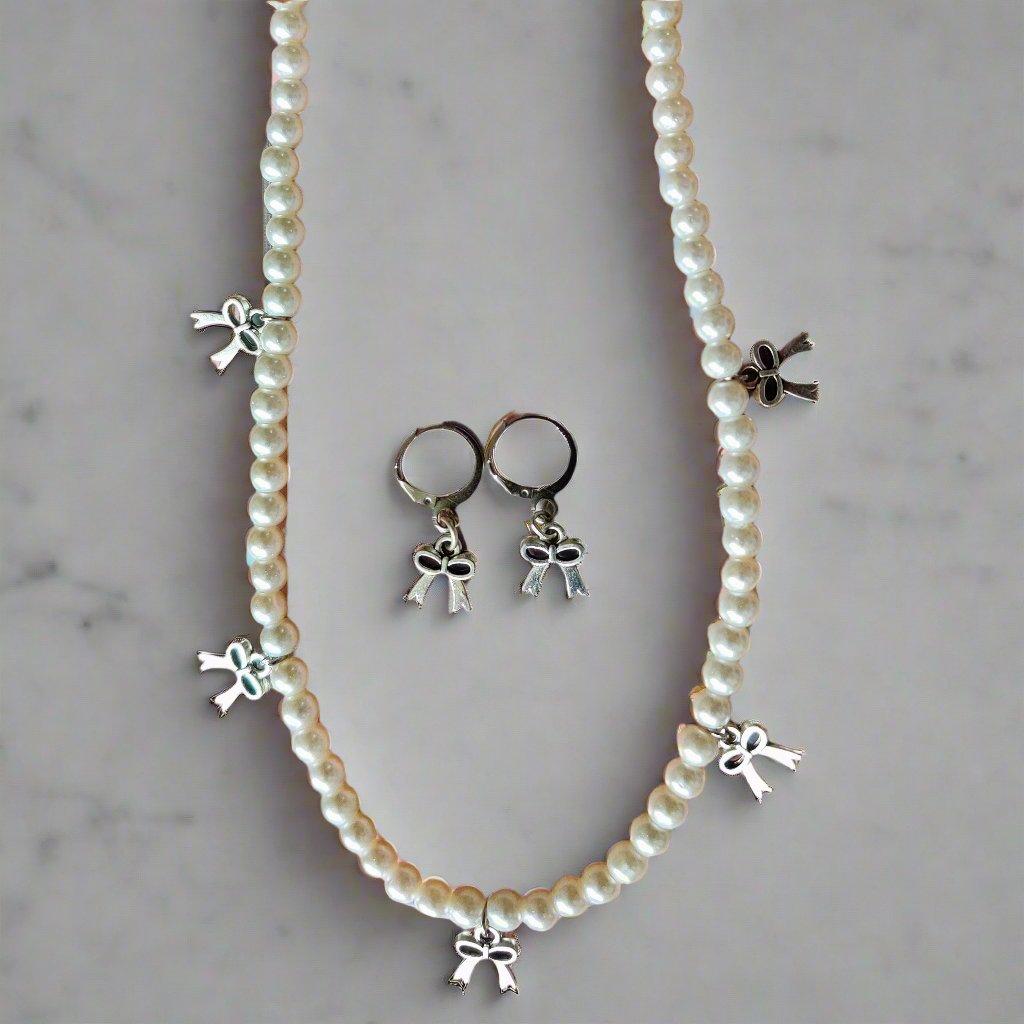 Pearl Necklace with Bow Charm